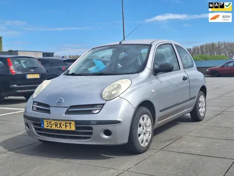 Nissan Micra €945,- Apk Aircondition , Rijd goed !