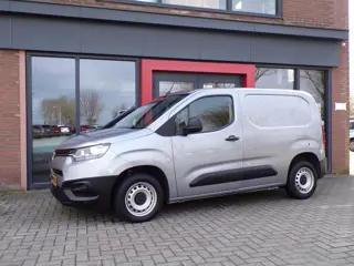 Toyota PROACE CITY 1.5 D-4D Live PDC Carplay/Android Kettingmodificatie uitgevoerd NAP