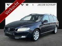Volvo V70 D3 150PK Dynamic Edition / Bi-Xenon / Elektrische bestuurders stoel / 17" Velgen /