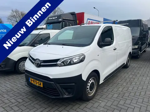 Toyota ProAce Worker 1.6 D-4D Cool Comfort Automaat Bj 2017 Nwe apk 3-pers Airco ,Trekhaak