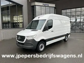 Mercedes-Benz Sprinter 315 CDI L2 H2 RWD / Trekhaak / Camera / MBUX / Navigatie / Cruise control / A
