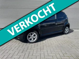 Citroen C1 1.0-12V Exclusive bouwjaar 2011 ( nw apk )