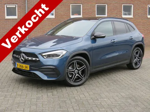 Mercedes-Benz GLA 250 e Business Solution AMG Limited * Rijklaarprijs incl. garantie * Panoramdak * 