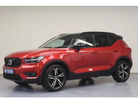 Volvo XC40 T5 Recharge R-Design | Rijklaarprijs | Trekhaak | Panorama dak |