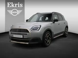 MINI Countryman E Favoured + Pakket M + Stuurwielrand Verwarmd + Panoramadak + Driving Assistant + H