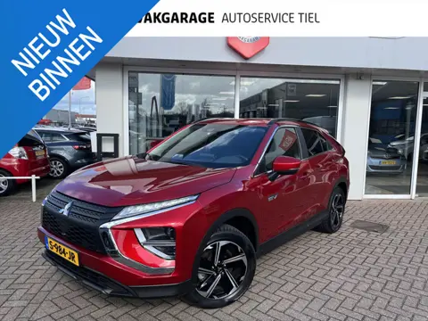 Mitsubishi Eclipse Cross 2.4 PHEV Intense incl.:AppleCarplay/AndroidAuto, LM velgen, ParkeerhulpCame