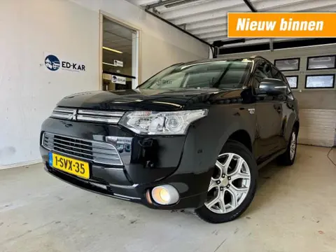 MITSUBISHI OUTLANDER 2.0 PHEV instyle 2DE EIG LEER DAK CAMERA NAVI NAP APK 