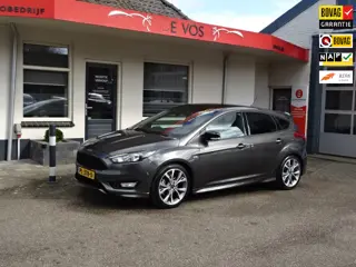 Ford Focus 1.5 ST-Line 182