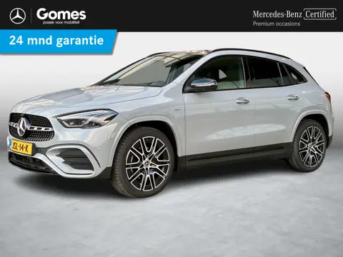 Mercedes-Benz GLA-klasse 250 e AMG Line | Panoramadak | BURMESTER |