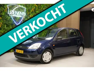 Ford Fiesta 1.3 Core / Radio / Nieuwe APK