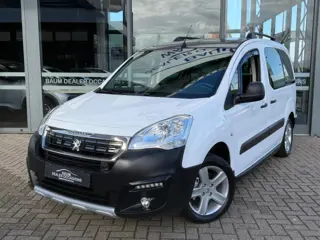 PEUGEOT PARTNER TEPEE 1.2 OUTDOOR NAVI PANO AIRCO/ECC PDC