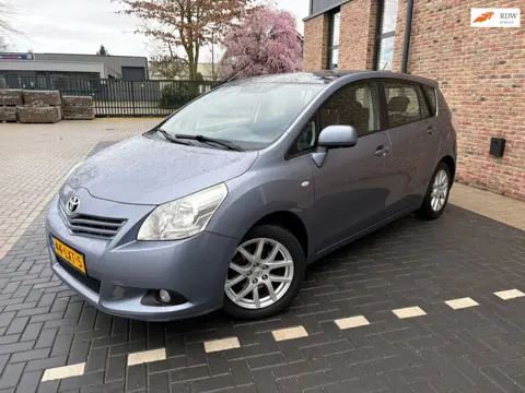 Toyota Verso 1.6 VVT-i Business