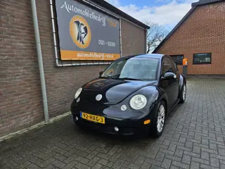 Volkswagen New Beetle 1.8-5V Turbo Highline (bj 2003)