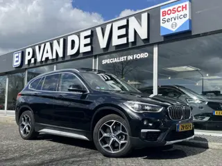 BMW X1 sDrive20i High Executive 192pk/141kW Automaat | Panodak | Afneembare trekhaak | Vol leder | C