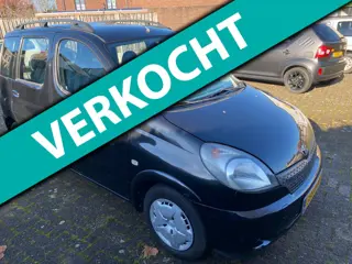 Toyota Yaris Verso 1.3-16V VVT-i Luna 5 deurs Vol Automaat !e Eigenaar, Uniek met zéér bescheiden km