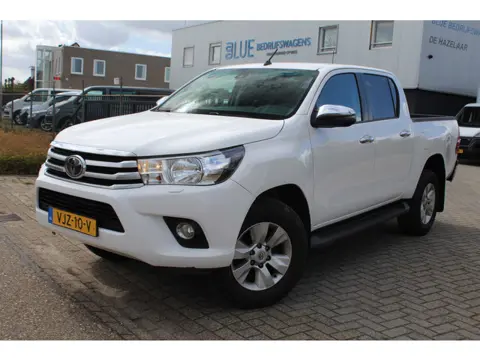 Toyota Hilux 2.4 D-4D 150PK E6 4WD Automaat Double Cab Professional 4x4 ✓ Trekhaak