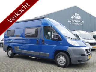 Pössl 6 Meter Buscamper, Groot Dwarsbed (140 X 204 cm)