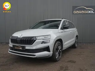 Skoda Karoq 1.5 TSI ACT Sportline Business Adap. Cruise / Virtual Cockpit / Trekhaak / Steel Grey / 