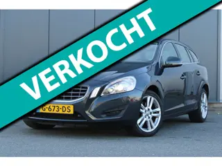 Volvo V60 1.6 T3 Summum, Automaat, Leder, Trekhaak, Parkeersensoren, Cruise Control