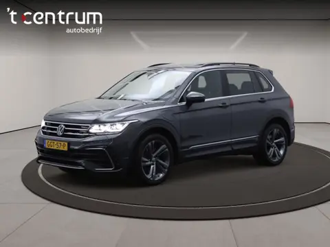 Volkswagen Tiguan 1.4 TSI eHybrid 245 PK R-Line Business, Panoramadak, Winterpakket, Adap. Cruise Co
