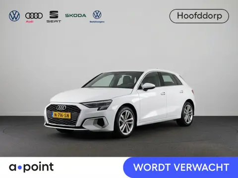 Audi A3 Sportback 30 TFSI Advanced edition 110 pk S-tronic | Navigatie | Parkeersensoren achter | LE