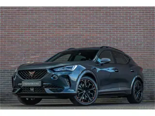 CUPRA Formentor 1.4 e-Hybrid 245pk VZ, Panoramadak, Camera, Trekhaak, Stoelverwarming, Park Assist, 