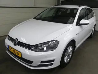 Volkswagen Golf Variant 1.0 TSI Trendline - Trekhaak - Mooie Auto