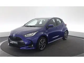Toyota Yaris 1.5 Hybrid First Edition (bj 2020, automaat)
