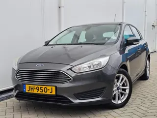 Ford Focus 1.0 Trend Hatchback bj 2016 Navigatie Climate Controle nette auto!