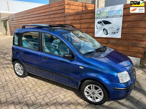 Fiat Panda 1.2 SportSound panoramadak nieuwe apk!