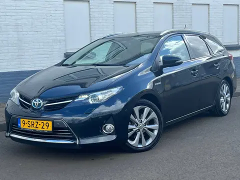 Toyota Auris Touring Sports 1.8 Hybrid Lease Pro/Pano/Keyless/Camera/Leder