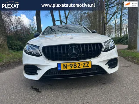 Mercedes-Benz E-klasse 200 Prestige Aut. | 43-AMG Uitgevoerd | ABC Klep | Sfeerverlichting | Histori