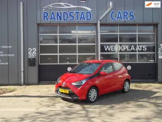 Toyota Aygo 1.0 VVT-i x-play Automaat Carplay Airco Elek Pakket 5Deurs 2022bj GARANTIE