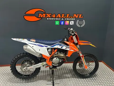 KTM 250 SXF 2022 no 350 450 SXF Akrapovic mogelijk !