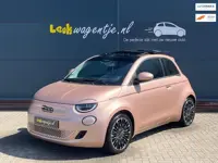 Fiat 500 e Icon 42 kWh *schuifdak *carplay *camera *17 inch