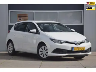 Toyota Auris 1.3 Comfort + TREKHAAK