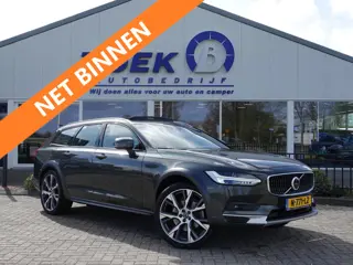 Volvo V90 Cross Country 2.0 B5 AWD Pro 250PK PANO | VOL LEER | TREKH. | 360° | HK-AUDIO