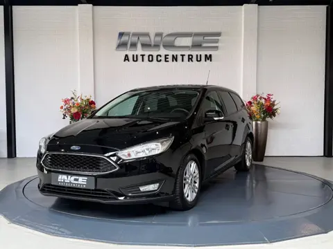 Ford Focus Wagon 1.0 Titanium | Stuurverwarming | PDC