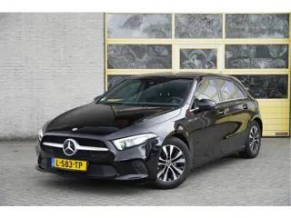Mercedes-Benz A-Klasse 180 5drs Business Solution BJ2021 Lmv 16" | Led V+A | Pdc | Navi | Achteruitr