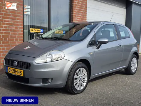 Fiat Punto 1.4 Dynamic Airco/CruiseControl/NAP (bj 2007)