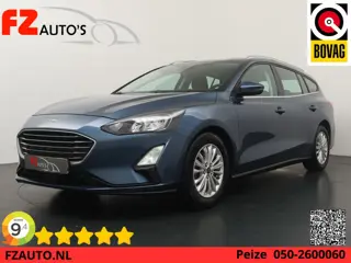 Ford Focus Wagon 1.0 EcoBoost Titanium Business - Navigatie - Climate Control - Trekhaak wegklapbaar