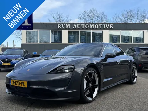 Porsche Taycan Performance 84 kWh VAN €79.900,- VOOR €74.440,- UW LENTEVOORDEEL: € 5.460,-! |SOH 100