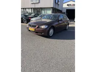 BMW 3-serie 318d Business Line Navigatie,Clima.Inruil koopje! Goed rijdende 318d(prijs is zo meeneme