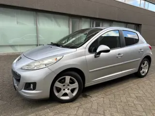 Peugeot 207 1.4 VTi XR CLIMAT AUTOMAAT BJ 6-2009 APK 11-2026