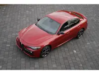 Alfa Romeo Giulia 2.0 T Veloce AWD Q4 Rosso Competizone