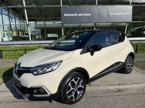 Renault Captur 1.2 TCe Intens Dealer onderhouden / Automaat / Trekhaak / Climate / Keyless /