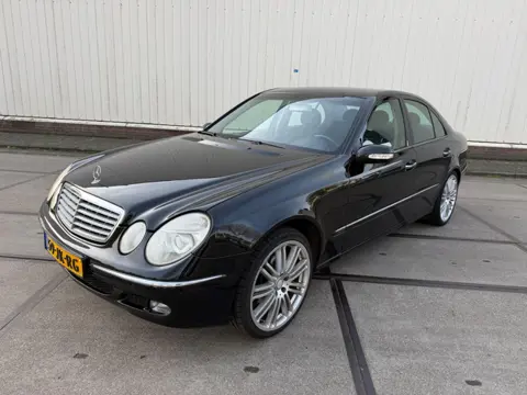 Mercedes-Benz E-klasse 240 Avantgarde leest advertentie