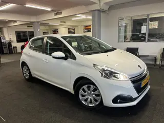 Peugeot 208 1.2 PureT. NAP*NL*2018*5deurs*NAVI (bj 2018)