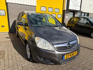 Opel Zafira 1.8 Cosmo|APK|7 Pers|Trehaak