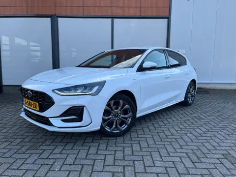 FORD FOCUS 1.0 Ecoboost + ST-line + winterpack